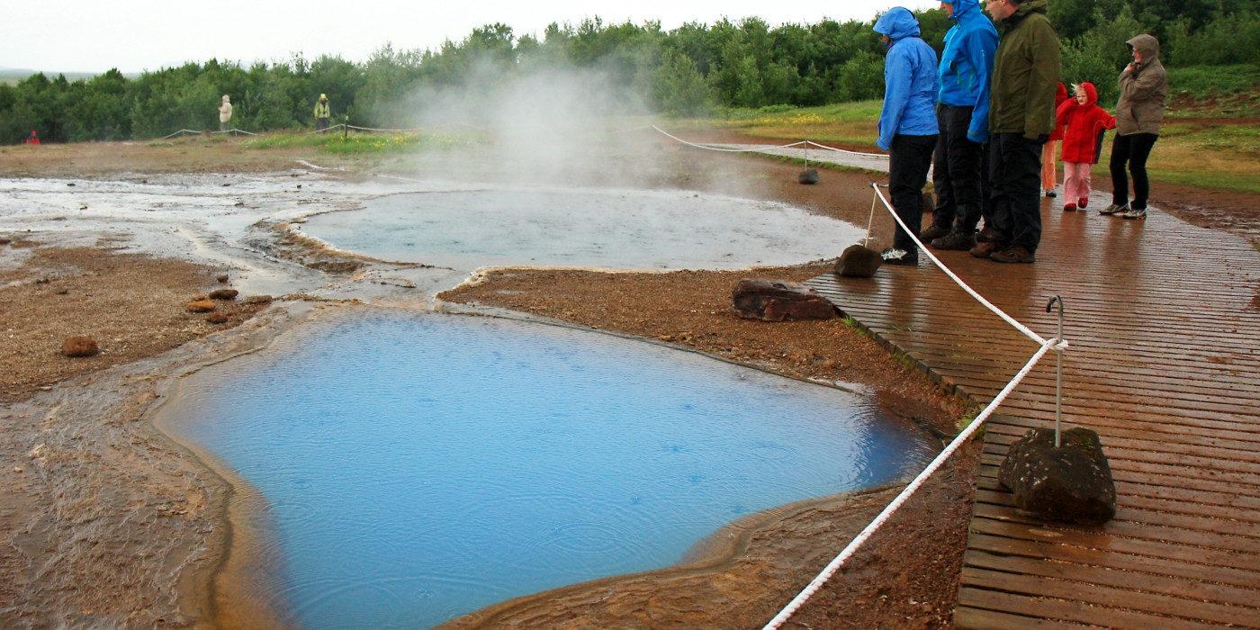 An Overly Close An Overly Close